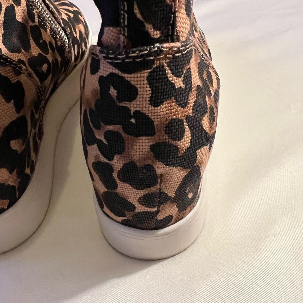 Steve Madden Leopard Print Women's Ankle Boots - Picture 8 of 14